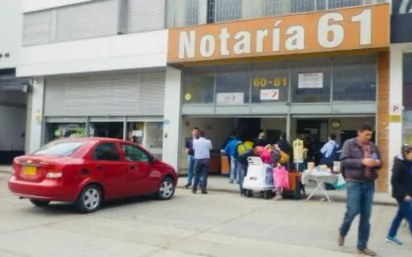 Fachada de Notaría