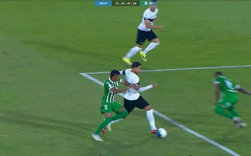 Audios del VAR revelan qué pasó con el gol anulado a Sanguinetti ante Nacional
