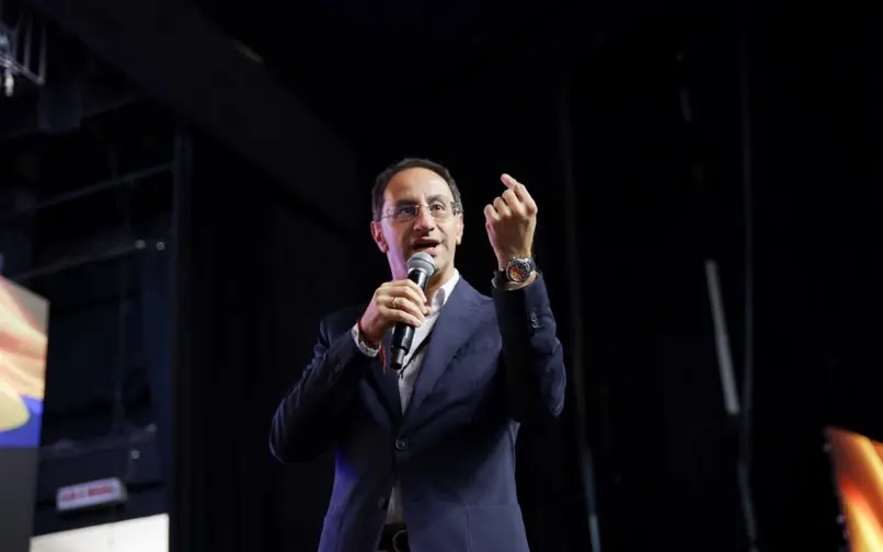 Restrepo vicepresidente
