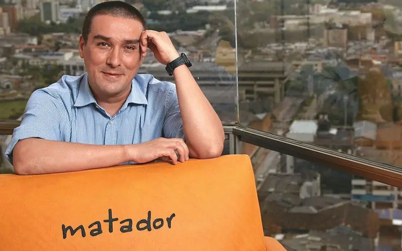 Caricaturista Julio César González, conocido como Matador