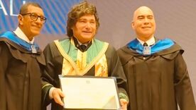 Javier Milei recibió doctorado honoris causa en Cali