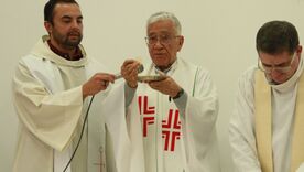 Padre Javier Giraldo Moreno