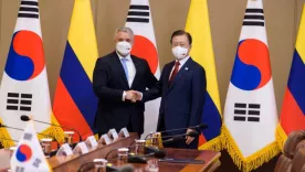 Iván Duque y Moon Jae-in