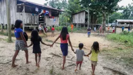 Menores de comunidada indígena