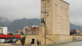 Inicio la demolición del Monumento a los Héroes