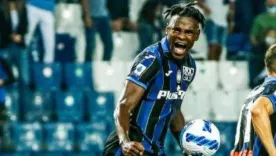 Duván Zapata completa 100 goles