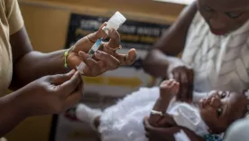  Se autorizó la primera vacuna contra la malaria