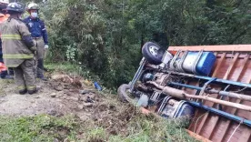 39 personas heridas deja accidente de bus escalera en Las Palmas, Medellín 