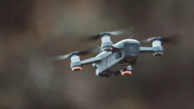 DRONES 