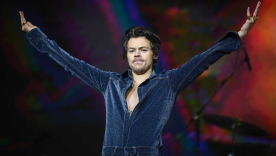 Harry Billboard22