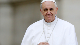 Papa renuncia salud 