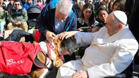 Papa Francisco hospitalizado
