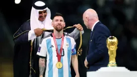 El emir Tamin bin Hamad al Thani y Messi