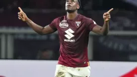 Duván Zapata 24