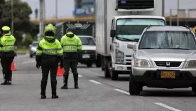 El joven muerto fue identificado como Mario Estiven Mahecha. Inicialmente se dijo que en el lugar se había presentado un cruce de disparos, algo que fue desmentido por la hermana del joven en Noticias Caracol.  “Nunca mi hermano representó ningún peligro, al contrario, los que infringieron las normas y causaron tanto daño fueron estos tres uniformados”, dijo Edna Mahecha.