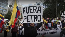 marcha oposición gustavo petro