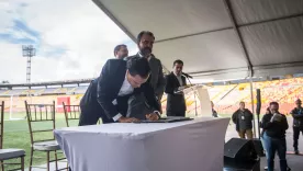 CONTRATO E CAMPÍN