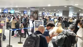 migrantes colombianos aeropuerto