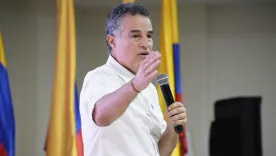 Anibal Gaviria Correa 25