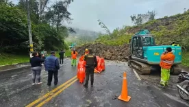 cierre via al llano 25
