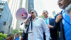 petro en times square