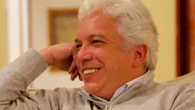  Carlos Alonso Lucio 25