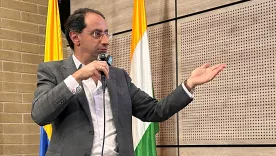  José Manuel Restrepo 25