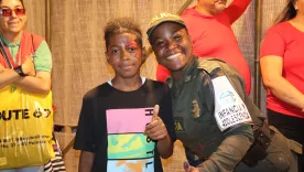 Policía de Infancia y Adolescencia en Halloween