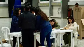 consulta pacto cae a tercera parte