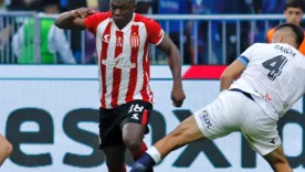 Edwuin Cetré en estudiantes