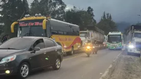 Choque múltiple en la vía Sopó – BriceñoFoto: redes sociales