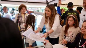 Paloma puesto de votación