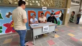 Un candidato al Senado y cuatro ex policías capturados 