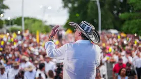 Petro insiste en constituyente 