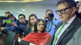 Angie denuncia Petro