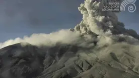 Volcán Puracé emisión de ceniza