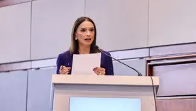María Consuelo embajadora
