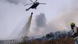Labores de control de incendio en cerro San Marcos, entre Villa de Leyva y Chíquiza, Boyacá.