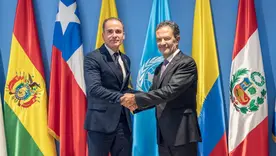 Amado Philip de Andrés, representante regional de UNODC y Omar Bula Escobar, canciller de Colombia