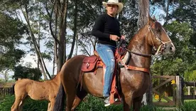 Yeison Jiménez en caballo