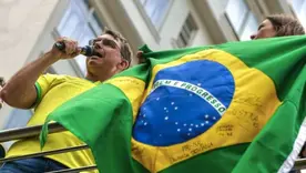 Flávio Bolsonaro en campaña presidencial