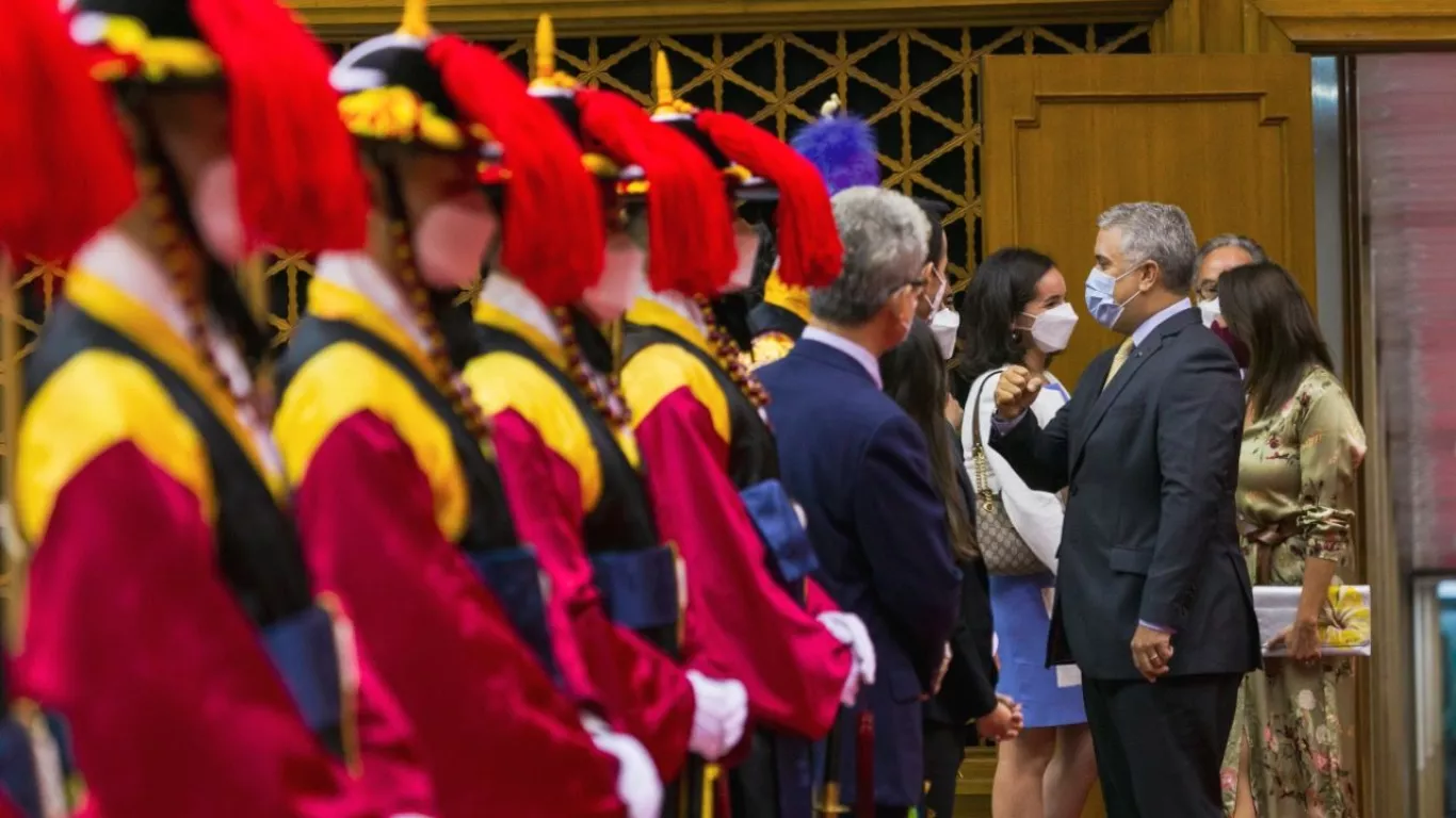 Iván Duque en visita a Corea del Sur