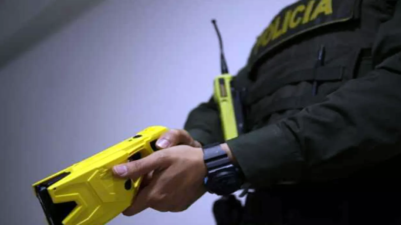 TASER POLICIA