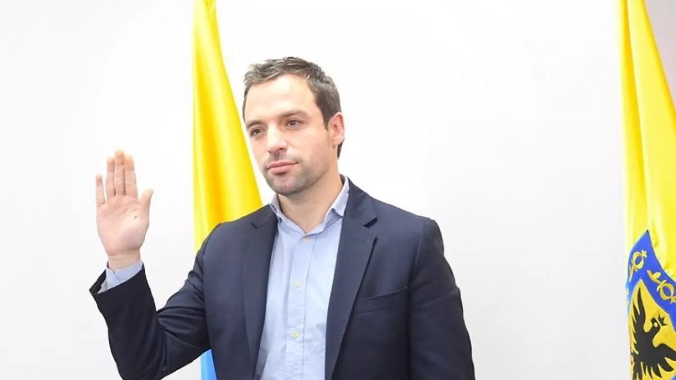 Luis Ernesto Gómez alcalde encargado de Bogotá 