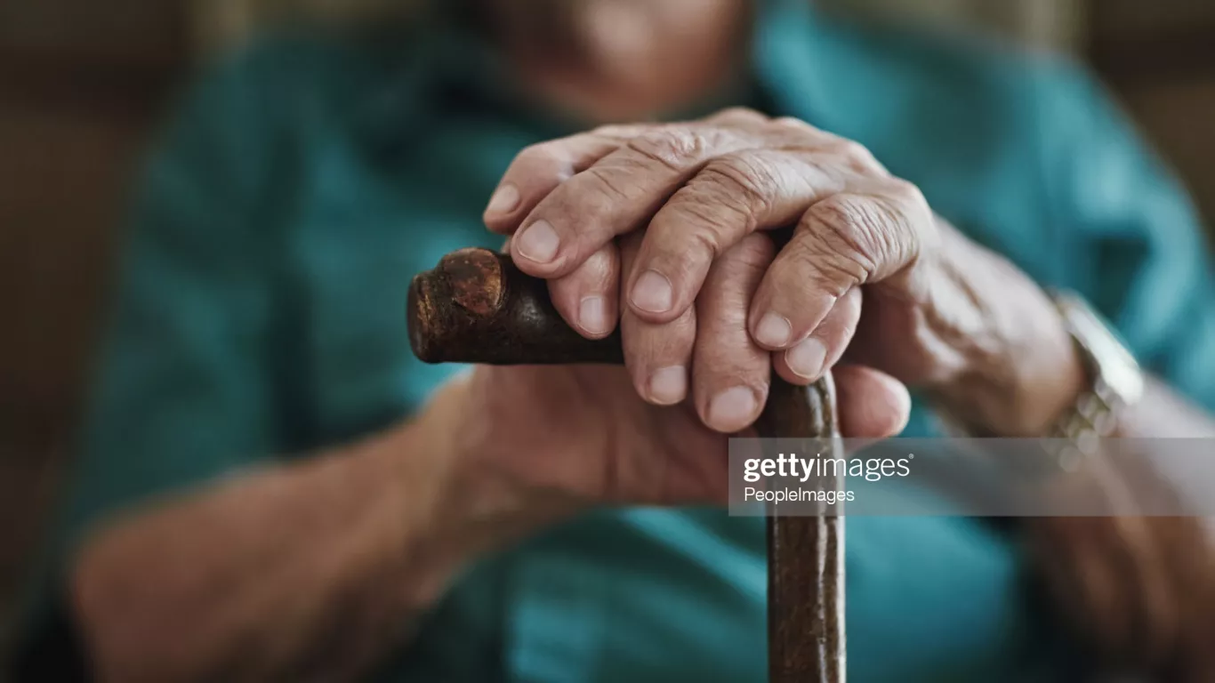 Asesinato en asilo de ancianos 