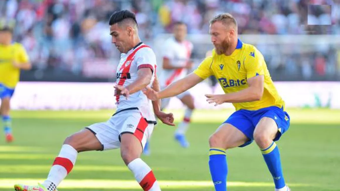 Rayo Vallecano contra Cádiz, victoria 3-1