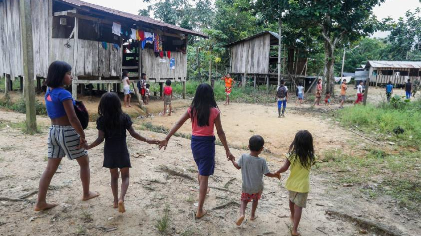 Pareja de indígenas condenada por abuso contra sus hijos Pareja de indígenas condenada por abuso contra sus hijos