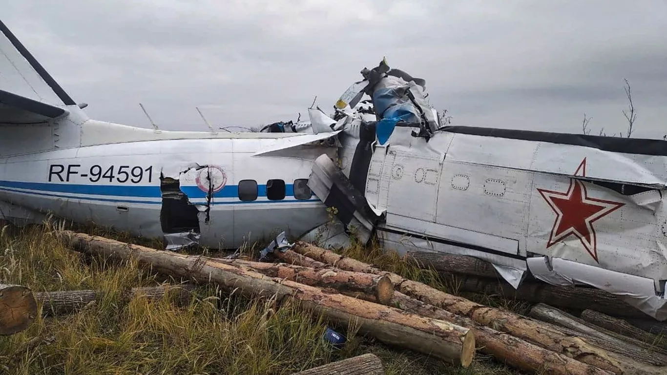 Avión accidentado en Rusia