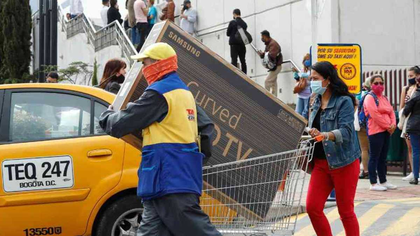 Para los días sin IVA, negocios cerrarán más tarde ...