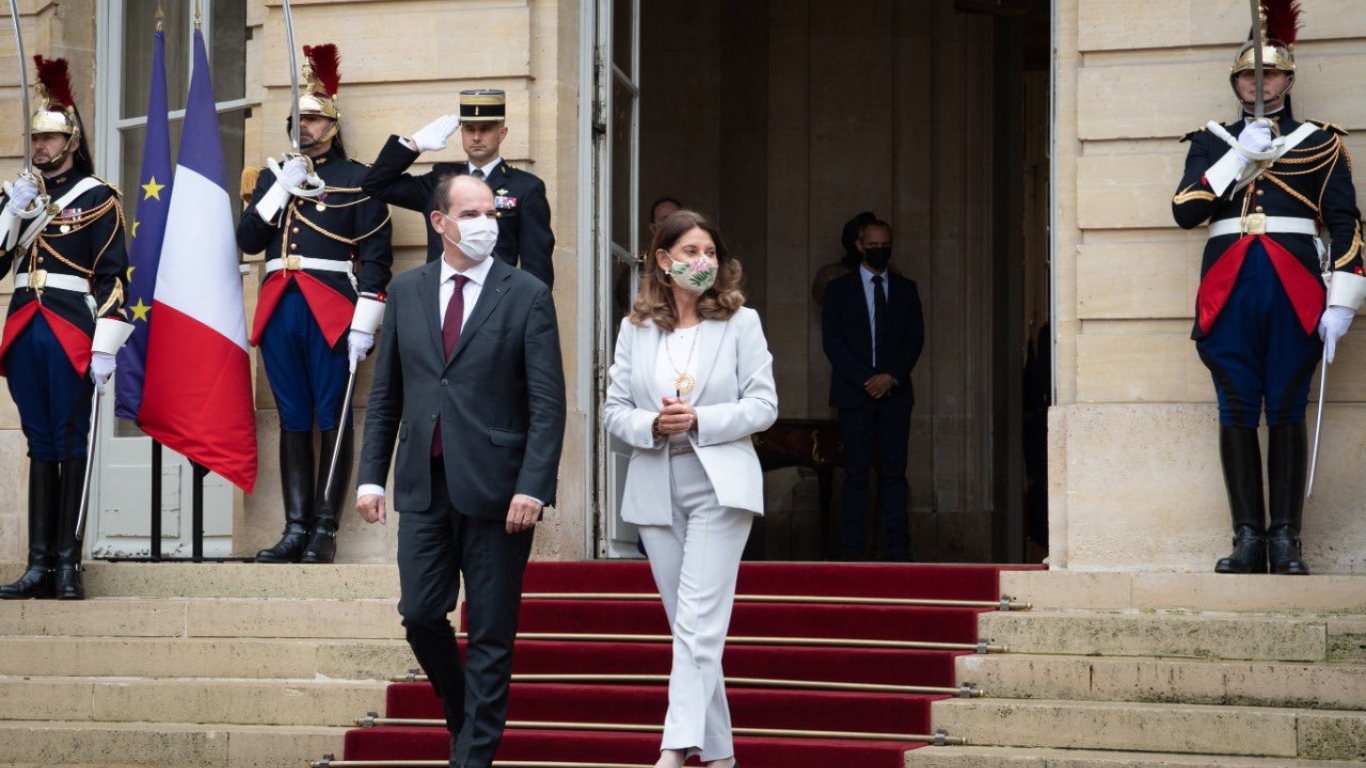 Canciller y vicepresidente colombiana Marta Lucía Ramírez en visita en Francia